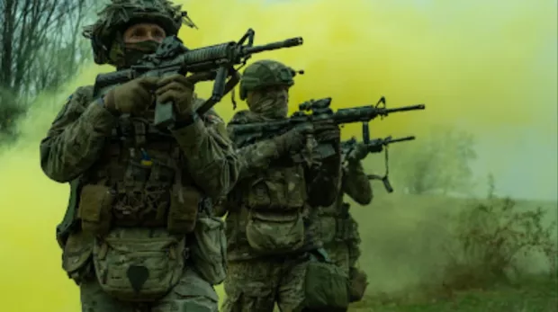 Сил спеціальних операцій України уразили в окупованому Криму поїзд з паливом та нафтобазу Сил спеціальних операцій України уразили в окупованому Криму поїзд з паливом та нафтобазу