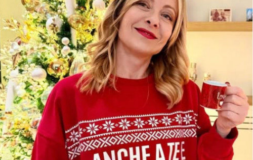 Такою ми її ще не бачили: Мелоні опублікувала тепле різдвяне фото Такою ми її ще не бачили: Мелоні опублікувала тепле різдвяне фото