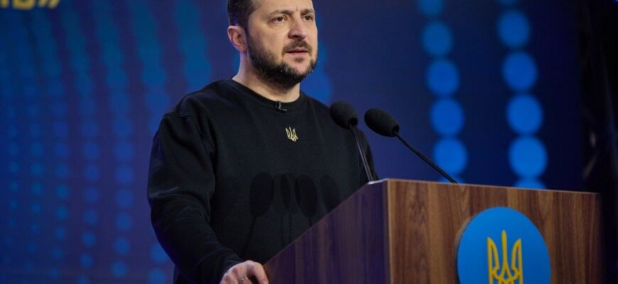 Україна та США фіналізують документ про завершення війни: Зеленський розкрив деталі угоди Україна та США фіналізують документ про завершення війни: Зеленський розкрив деталі угоди