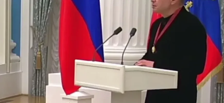 Вистава одного актора: Соловйов пролив сльозу перед Путіним і оспівав смерть і руйнування. ВІДЕО Вистава одного актора: Соловйов пролив сльозу перед Путіним і оспівав смерть і руйнування. ВІДЕО