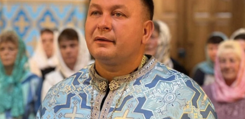 Священник Філюк поставив крапку в одвічній суперечці про жіночий дрес-код у церкві Священник Філюк поставив крапку в одвічній суперечці про жіночий дрес-код у церкві