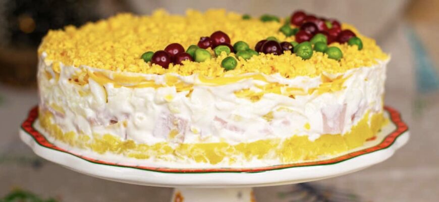 Салат з 90-х «Валентина» — колись замість «Шуби» на Новий рік готували тільки його Салат з 90-х «Валентина» — колись замість «Шуби» на Новий рік готували тільки його