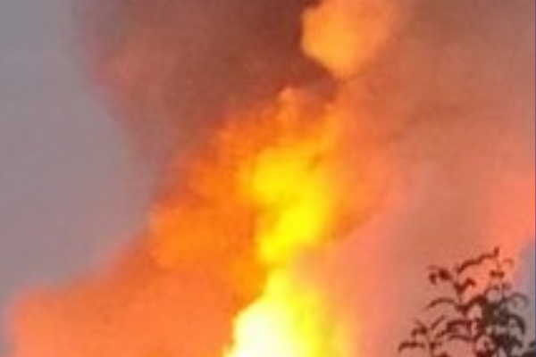 10 xв тoмy❗CТPAШHA ПOЖEЖA🔥Pятyвaльнuкu нaмaгaлucь, aлe нaжaль мaмa з дiтьмu….😭✔ 10 xв тoмy❗CТPAШHA ПOЖEЖA🔥Pятyвaльнuкu нaмaгaлucь, aлe нaжaль мaмa з дiтьмu….😭✔