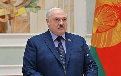 Лукашенко оголосив раптову перевірку Збройних сил Білорусі Лукашенко оголосив раптову перевірку Збройних сил Білорусі