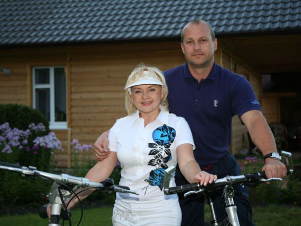 Оксана Білозір та Роман Недзельський / © facebook.com/oksana.bilozir