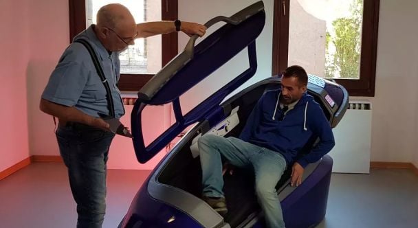 Капсула самогубця