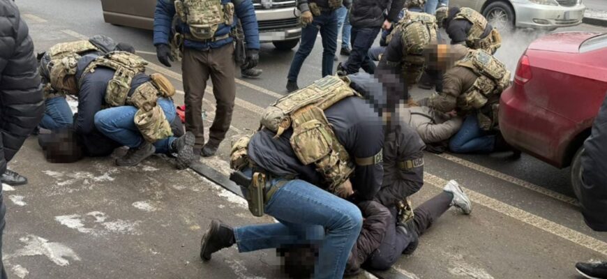 СБУ знешкодила агентурну групу ФСБ РФ в Одесі: запобігли серії терактів проти військових ЗСУ СБУ знешкодила агентурну групу ФСБ РФ в Одесі: запобігли серії терактів проти військових ЗСУ