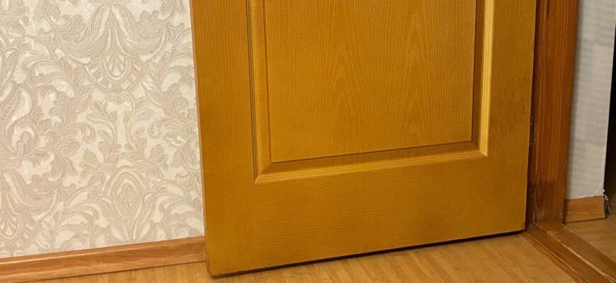 Вдома буде тепло навіть у -20 на вулиці: хуртовина “пролетить” повз, бо я постелила під двері 1 рулон Вдома буде тепло навіть у -20 на вулиці: хуртовина “пролетить” повз, бо я постелила під двері 1 рулон