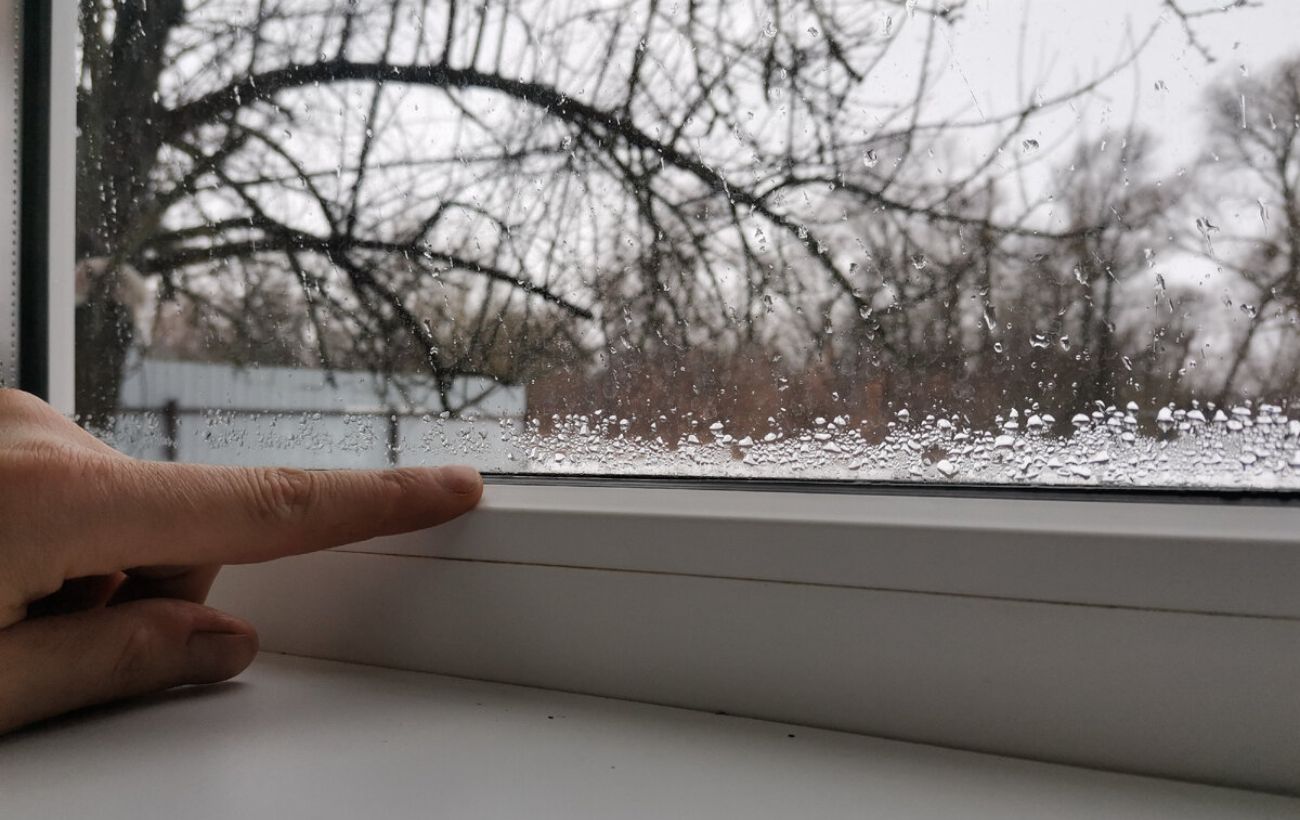 Господині розповіли, як прибрати конденсат з вікон Господині розповіли, як прибрати конденсат з вікон