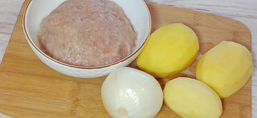 Більше не готую на сніданок “нудну яєчню”: беру 1 ст. ложку картоплі та фарш – цю закуску “змітають” Більше не готую на сніданок “нудну яєчню”: беру 1 ст. ложку картоплі та фарш – цю закуску “змітають”