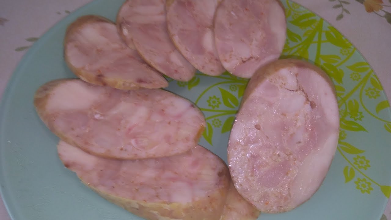 Кулінари поділилися перевіреним рецептом дуже смачної домашньої шинки з курки