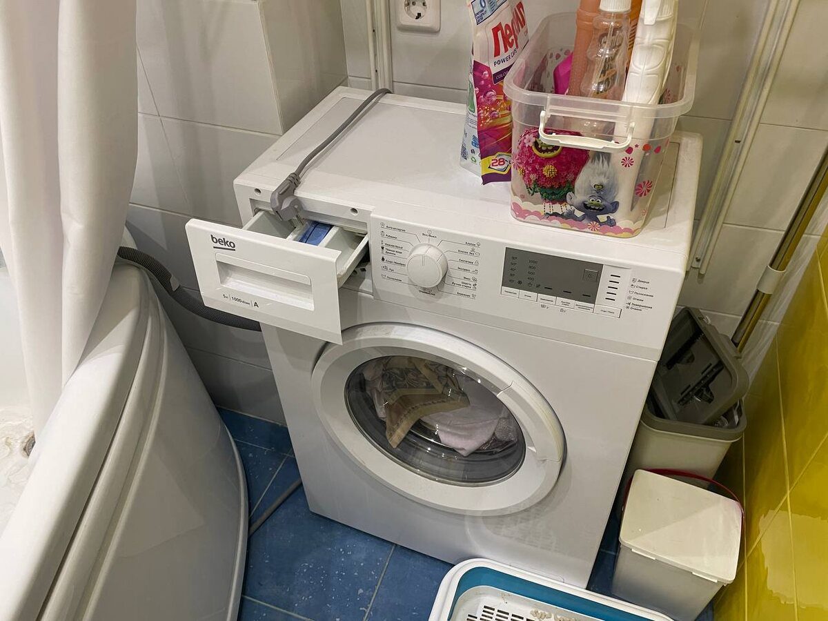 Експерти розповіли, чому в пральній машині зʼявляється неприємний запах Експерти розповіли, чому в пральній машині зʼявляється неприємний запах