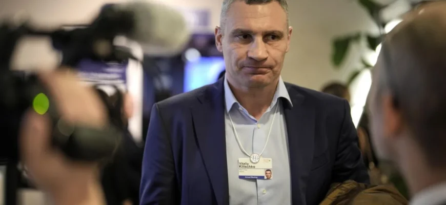 “Координації тоді не було”: Кличко дорікнув уряду за бездіяльність перед масованою атакою на Київ “Координації тоді не було”: Кличко дорікнув уряду за бездіяльність перед масованою атакою на Київ