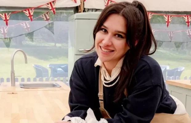 Дівчина з Донеччини стала переможницею на кулінарному шоу у Великій Британії (фото) Дівчина з Донеччини стала переможницею на кулінарному шоу у Великій Британії (фото)