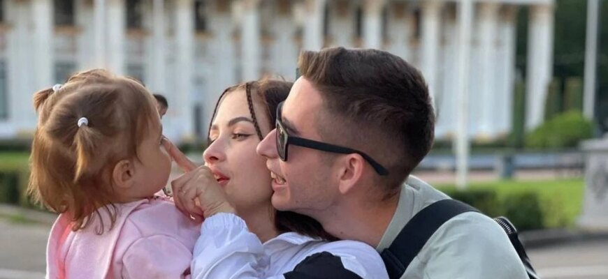 Ексдружина Сасанчина розкрила, з ким житиме їхня 4-річна донька та як вони поділили опіку над нею Ексдружина Сасанчина розкрила, з ким житиме їхня 4-річна донька та як вони поділили опіку над нею