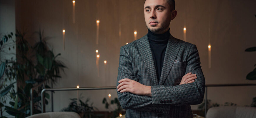 Лідер гурту «Антитіла» розповів за якої умови він повернеться на фронт (ФОТО) Лідер гурту «Антитіла» розповів за якої умови він повернеться на фронт (ФОТО)