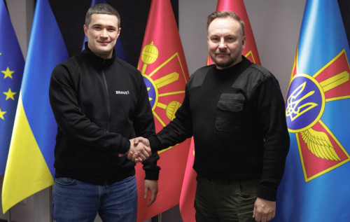 Федоров призначив "Флеша" радником: Україна посилює РЕБ і зв’язок на фронті Федоров призначив "Флеша" радником: Україна посилює РЕБ і зв’язок на фронті