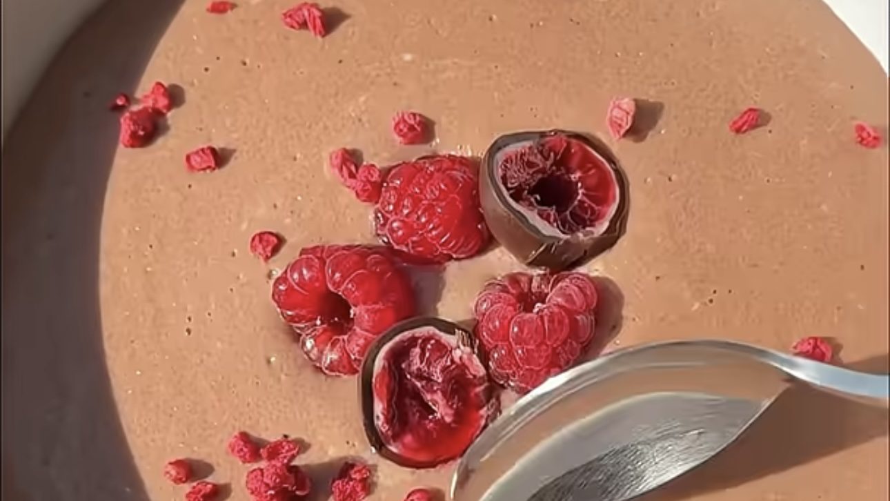 Господині розповіли, як смачно і по-новому приготувати звичайну манку Господині розповіли, як смачно і по-новому приготувати звичайну манку