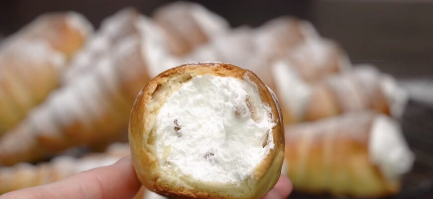 Цей козацький десерт розбирають в усіх кав’ярнях Києва: показую, як зробити “Булаву” за 14 хвилин Цей козацький десерт розбирають в усіх кав’ярнях Києва: показую, як зробити “Булаву” за 14 хвилин