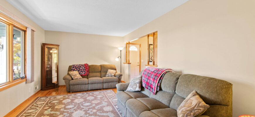 Під диван ставлю по 2 штучки – і сплю в теплі при морозі й без опалення: не фольга і не сіль Під диван ставлю по 2 штучки – і сплю в теплі при морозі й без опалення: не фольга і не сіль