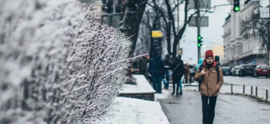 Кабмін ініціює перехід на дистанційне навчання та продовження канікул через аномальні морози Кабмін ініціює перехід на дистанційне навчання та продовження канікул через аномальні морози