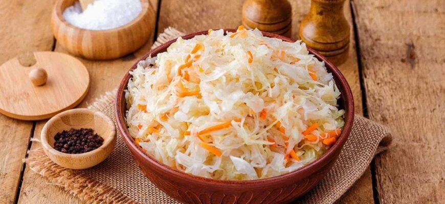 Коли квасити капусту у лютому 2026 року: найкращі дати за місячним календарем Коли квасити капусту у лютому 2026 року: найкращі дати за місячним календарем