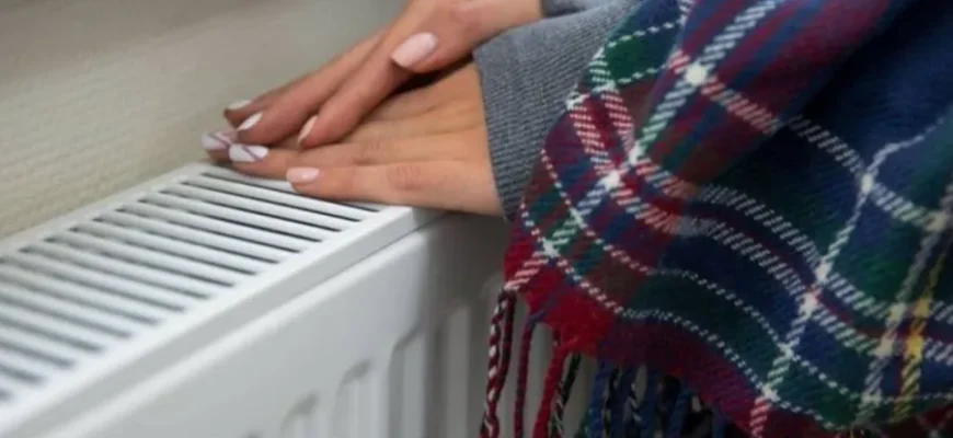 Київ у крижаній пастці: експерт оцінив, коли промерзнуть будинки без опалення Київ у крижаній пастці: експерт оцінив, коли промерзнуть будинки без опалення