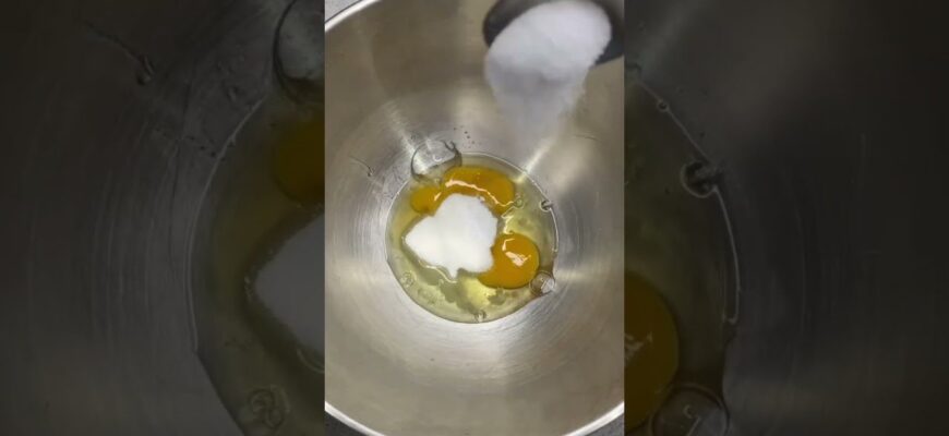 Ідеальні млинці від знаменитого польського кухаря: ніжні, тонкі і без грудок — рідкісний рецепт Ідеальні млинці від знаменитого польського кухаря: ніжні, тонкі і без грудок — рідкісний рецепт