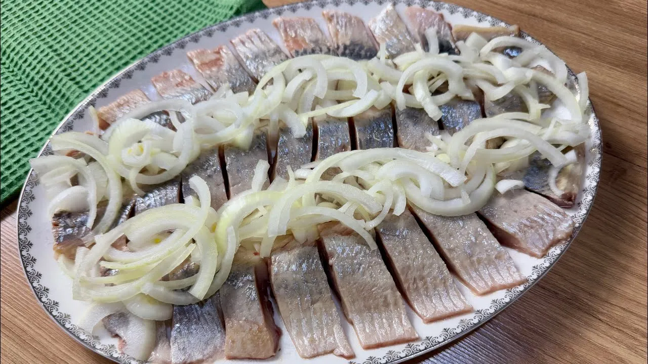 Рецепт маринованого оселедцю до святкового столу