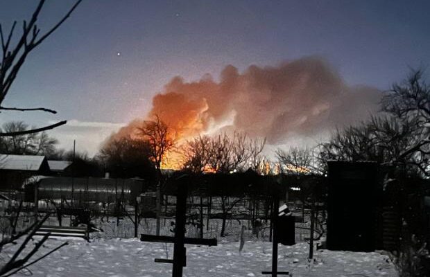 Росія зустріла Новий рік під ударами українських дронів по імперській нефтянці, від безпілотників відбивалася і Москва Росія зустріла Новий рік під ударами українських дронів по імперській нефтянці, від безпілотників відбивалася і Москва