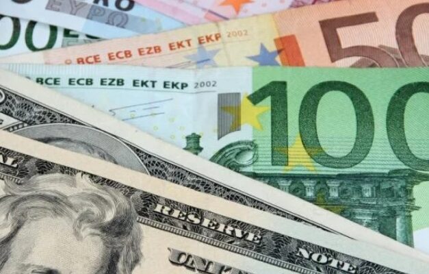 Євро по 50 залишиться в пам’яті: експерт розкрив, що буде з курсом валют у лютому Євро по 50 залишиться в пам’яті: експерт розкрив, що буде з курсом валют у лютому