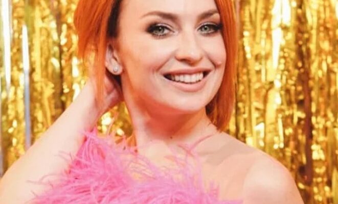 Зірка “Дизель Шоу” Вікторія Булітко зробила пластичну операцію і похвалилась результатом Зірка “Дизель Шоу” Вікторія Булітко зробила пластичну операцію і похвалилась результатом