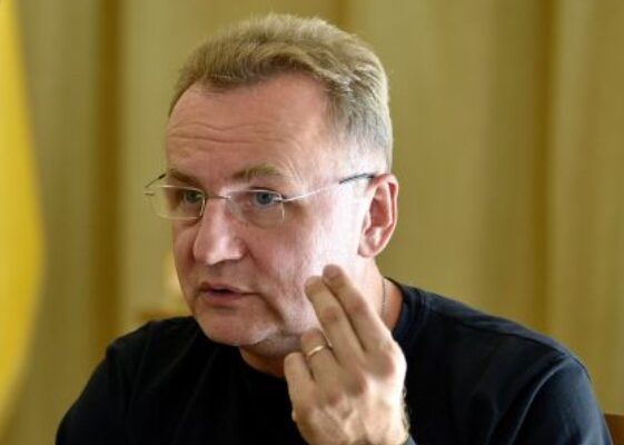 Запасіться товарами: супермаркети та аптеки Львова отримали рекомендації мерії Запасіться товарами: супермаркети та аптеки Львова отримали рекомендації мерії