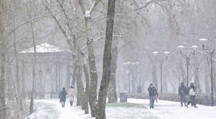 Українців попередили про серйозну небезпеку: названо дату, коли налетить потужний шторм Українців попередили про серйозну небезпеку: названо дату, коли налетить потужний шторм