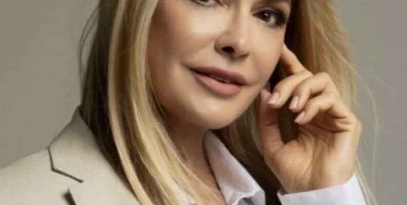 “Були рідними, стали чужими”: Ольга Сумська поділилася своїм болем “Були рідними, стали чужими”: Ольга Сумська поділилася своїм болем