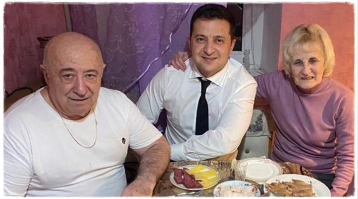 Друзі, як ви думаєте, де зараз батьки нашого Президента? Можливо за кордоном, у безпечному Місці? А ось і Ні… Друзі, як ви думаєте, де зараз батьки нашого Президента? Можливо за кордоном, у безпечному Місці? А ось і Ні…