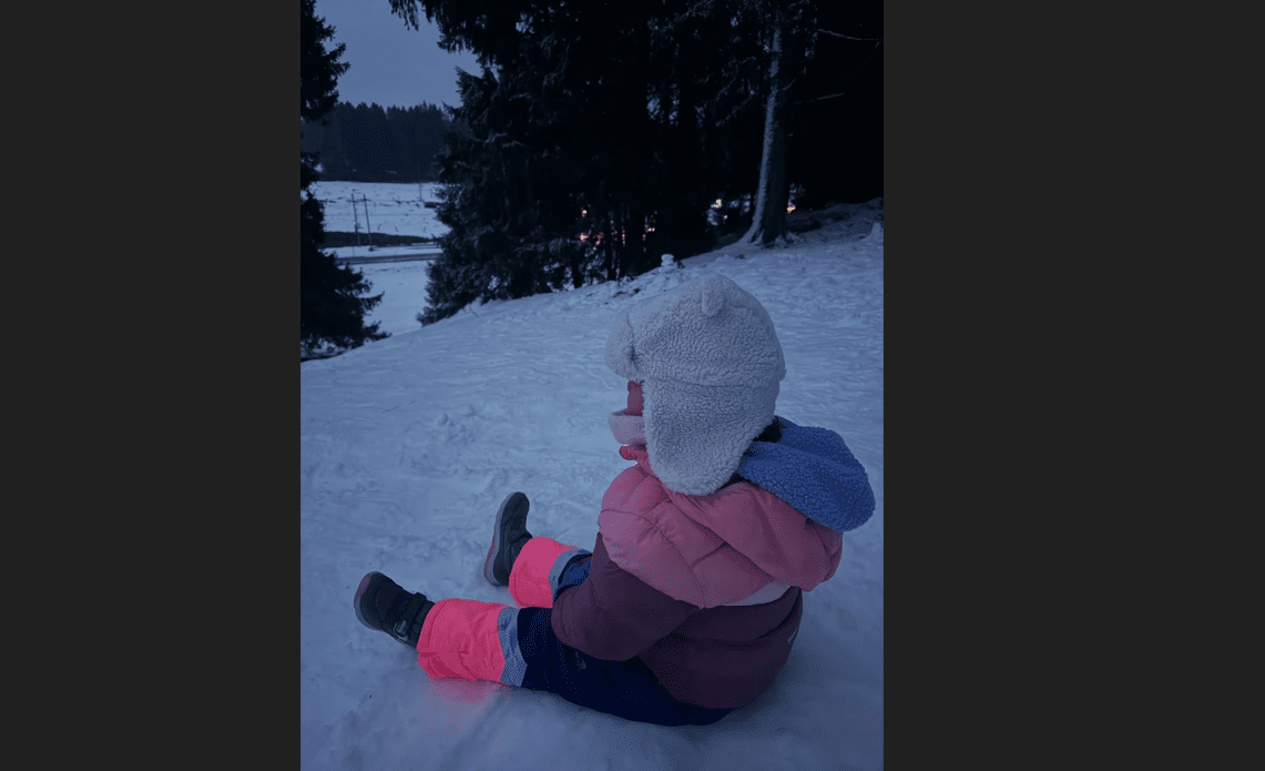 Еліна Світоліна показала рідкісне фото з чоловіком та донькою поза кортом