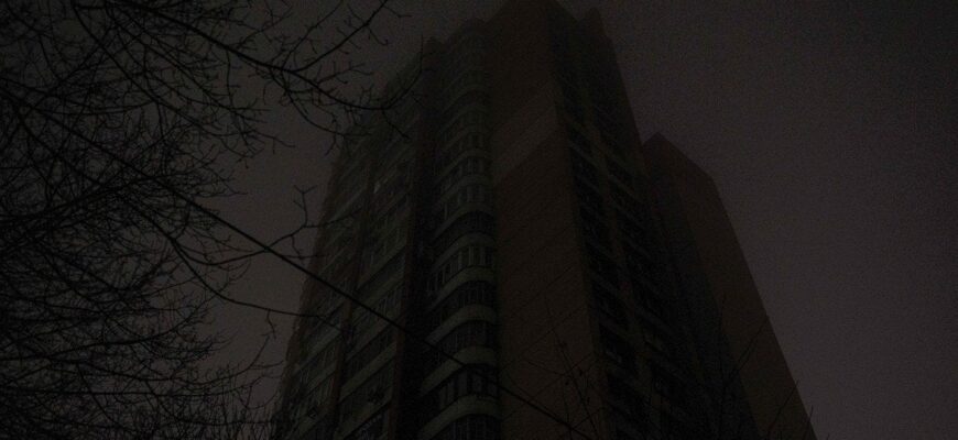 У Києві через атаку діють екстрені відключення У Києві через атаку діють екстрені відключення