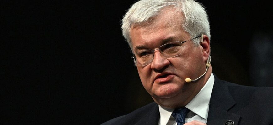 Сибіга відповів на чутки про звільнення Залужного з посольства у Лондоні Сибіга відповів на чутки про звільнення Залужного з посольства у Лондоні