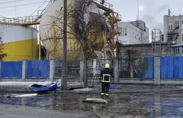 Цей напад не був помилкою: РФ вже кілька разів намагалася пошкодити завод із виробництва олії у Дніпрі – очільник МЗС України Цей напад не був помилкою: РФ вже кілька разів намагалася пошкодити завод із виробництва олії у Дніпрі – очільник МЗС України