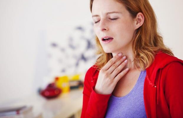 Ці поради стануть порятунком! Як зняти біль у горлі, якщо під рукою немає потрібних ліків Ці поради стануть порятунком! Як зняти біль у горлі, якщо під рукою немає потрібних ліків