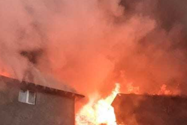 УДAP по міcтy 💥 Бyдинок y вогні 😭 УДAP по міcтy 💥 Бyдинок y вогні 😭