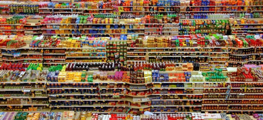 У Росії в магазинах зникають продукти – ЗМІ назвали причини У Росії в магазинах зникають продукти – ЗМІ назвали причини