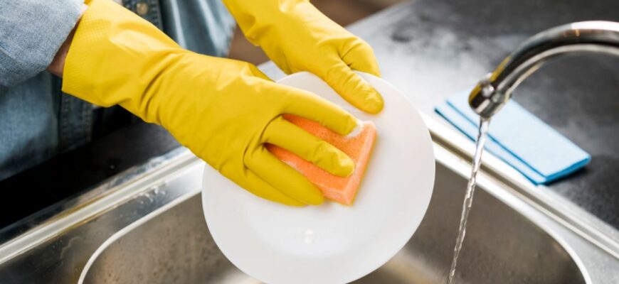 Що економніше: ручне миття чи посудомийна машина? Що економніше: ручне миття чи посудомийна машина?