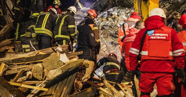 “Вона така світла була, така правильна”: Родичі розповіли про 22-річну Анастасію та її 3-річного сина, які загuнули у Харкові “Вона така світла була, така правильна”: Родичі розповіли про 22-річну Анастасію та її 3-річного сина, які загuнули у Харкові