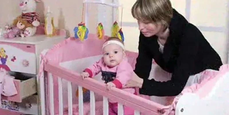 Я теж дітей мала, але таке б ніколи не утнула! Виставити мене за двері, куди це годиться? – Я прийшла до невістки, посидіти з онукою. Вона мала до лікаря йти. Та коли мене побачила – взяла й за двері виставила. Я теж дітей мала, але таке б ніколи не утнула! Виставити мене за двері, куди це годиться? – Я прийшла до невістки, посидіти з онукою. Вона мала до лікаря йти. Та коли мене побачила – взяла й за двері виставила.