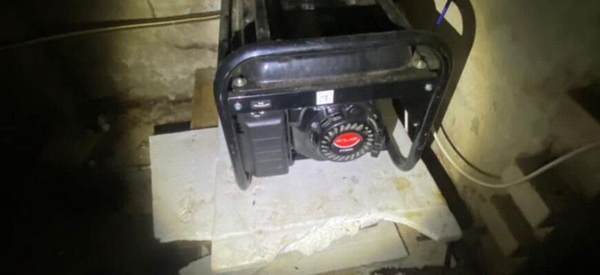 Зачинили у підвалі та кидали сміття: у Кам’янці-Подільському обмежили тепло через цькування комунальника Зачинили у підвалі та кидали сміття: у Кам’янці-Подільському обмежили тепло через цькування комунальника