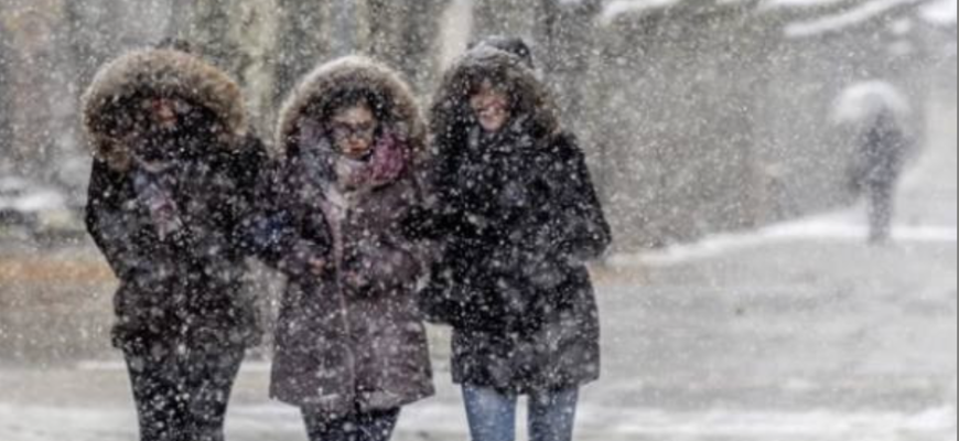 На Україну насувається найнебезпечніше похолодання: вже сказали, коли влупить мороз -20… На Україну насувається найнебезпечніше похолодання: вже сказали, коли влупить мороз -20…