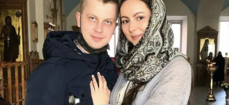 Ти що? Як так дитину називати? Ти хоть знаєш, що ця кличка означає?! – репетувала свекруха та зовиця в одне горло. Але я досі не розумію, чим обурила їх. Звичайне ім’я, а що тут такого? Невже люди долю вибирають не за покликом серця, а за забобонами?! Ти що? Як так дитину називати? Ти хоть знаєш, що ця кличка означає?! – репетувала свекруха та зовиця в одне горло. Але я досі не розумію, чим обурила їх. Звичайне ім’я, а що тут такого? Невже люди долю вибирають не за покликом серця, а за забобонами?!