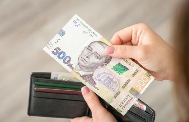 Зверніть увагу! Штрафи для пенсіонерів в Україні таки діють: Чому ПФУ може забрати 20% пенсії Зверніть увагу! Штрафи для пенсіонерів в Україні таки діють: Чому ПФУ може забрати 20% пенсії